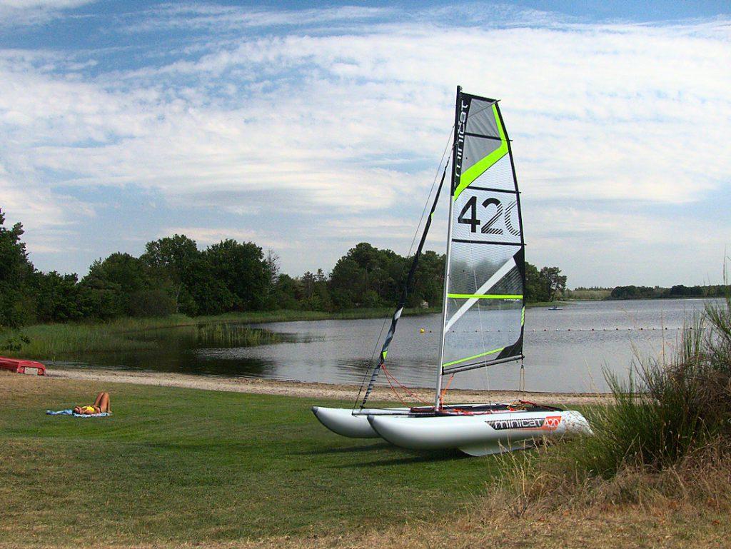 Catamaran gonflable MiniCat 420 EVOQUE occasion Catamaran gonflable MiniCat 420 EVOQUE occasion
